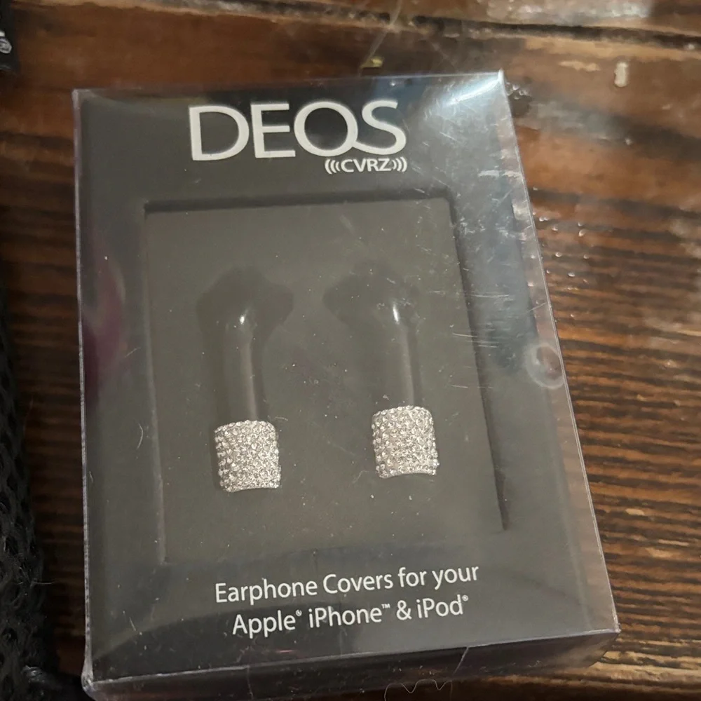 Deos black Swarovski bedazzled Earphone Covers for Apple Devices